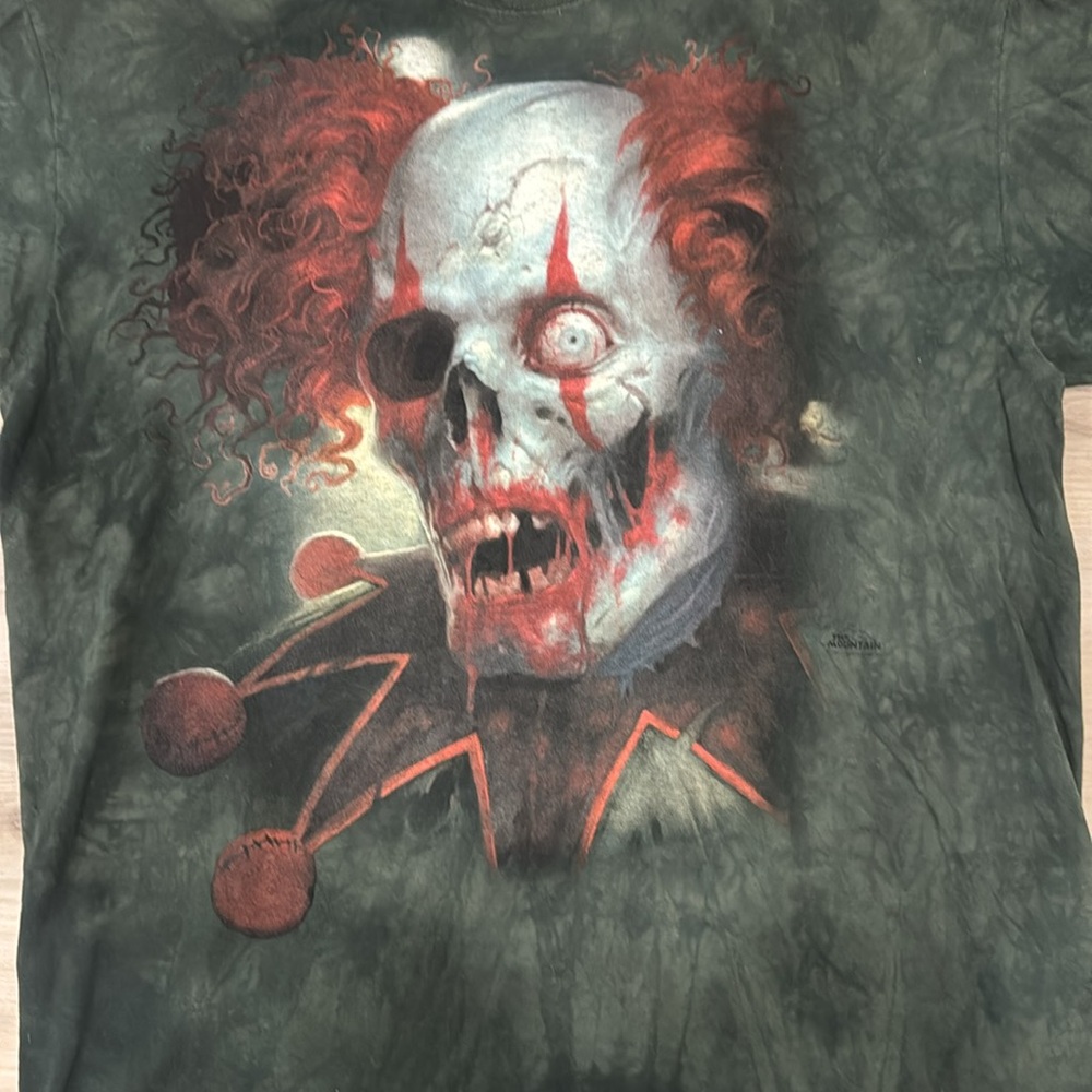 The Mountain Men’s XL Tshirt with decaying clown graphic - Picture 3 of 7